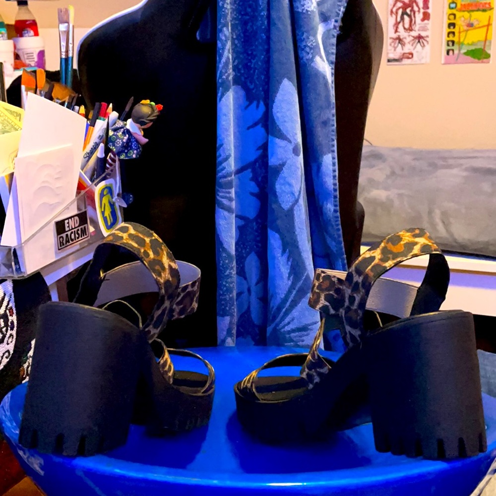 Leopard Print Strap Platform/ Chunk Sandals - image 3